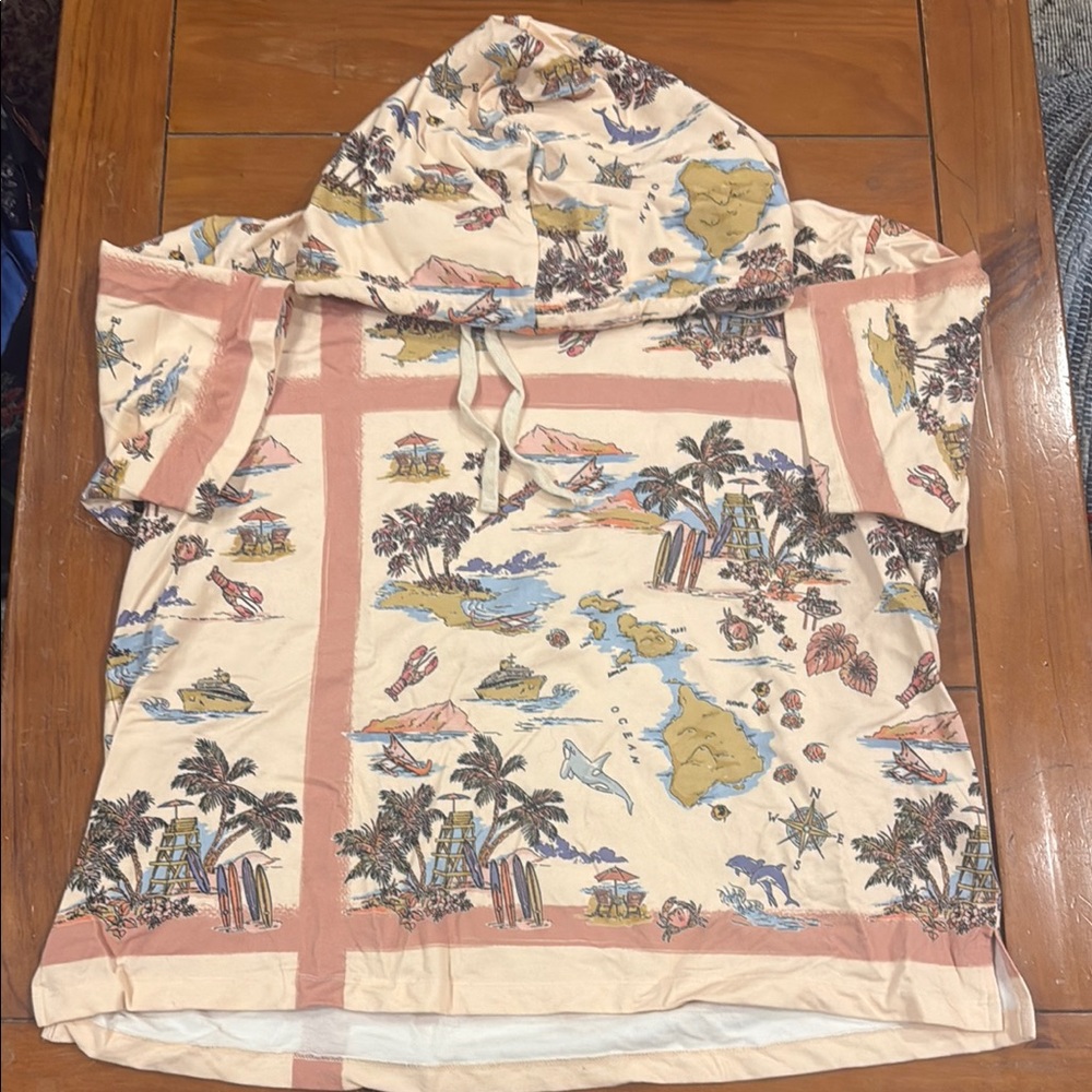 Hooded Tropical Print Shirt